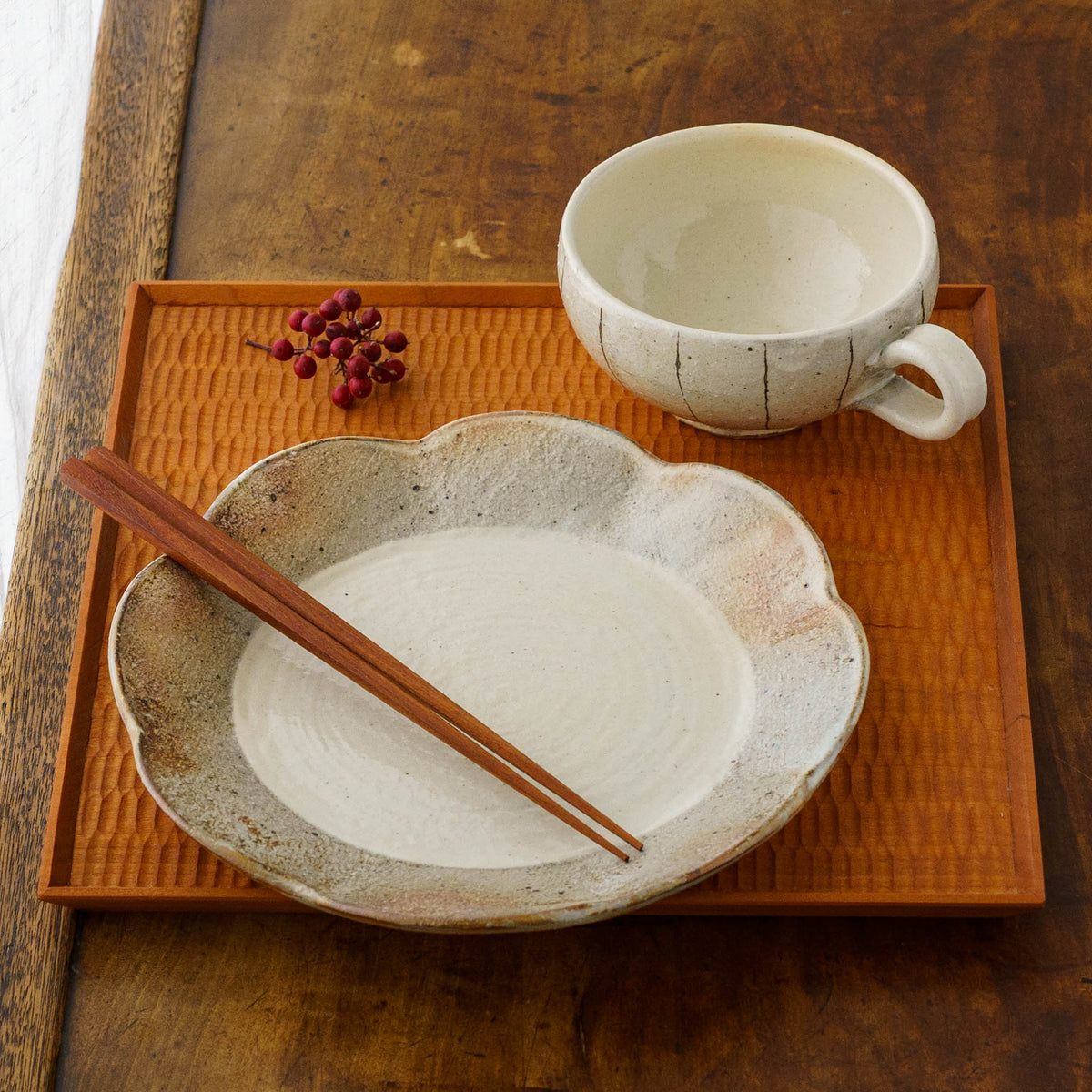 Vertical Iron-Wire Pattern Handled Round Soup Cup | Futani Pottery