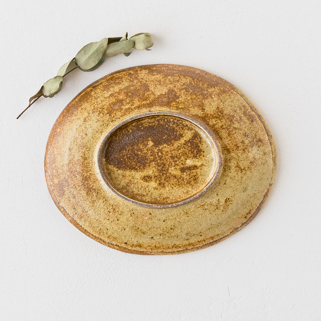 庄司理恵さんのわら灰オーバル皿小