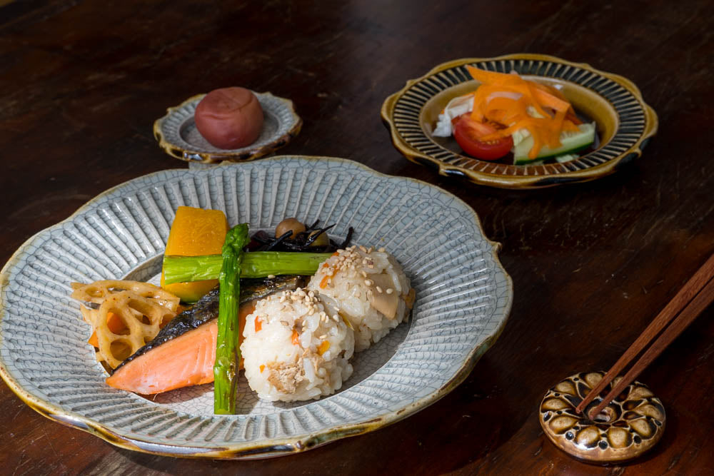 はなクラフトの21㎝皿