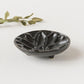 アクセサリー置きとしてもぴったり似合うyoshida potteryの豆皿