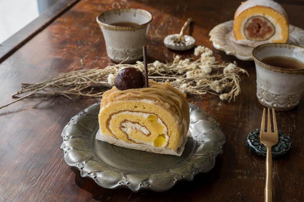ルリアメ工房のケーキ皿のフリーカップ