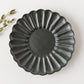 お料理が引き立つyoshida potteryの輪花皿