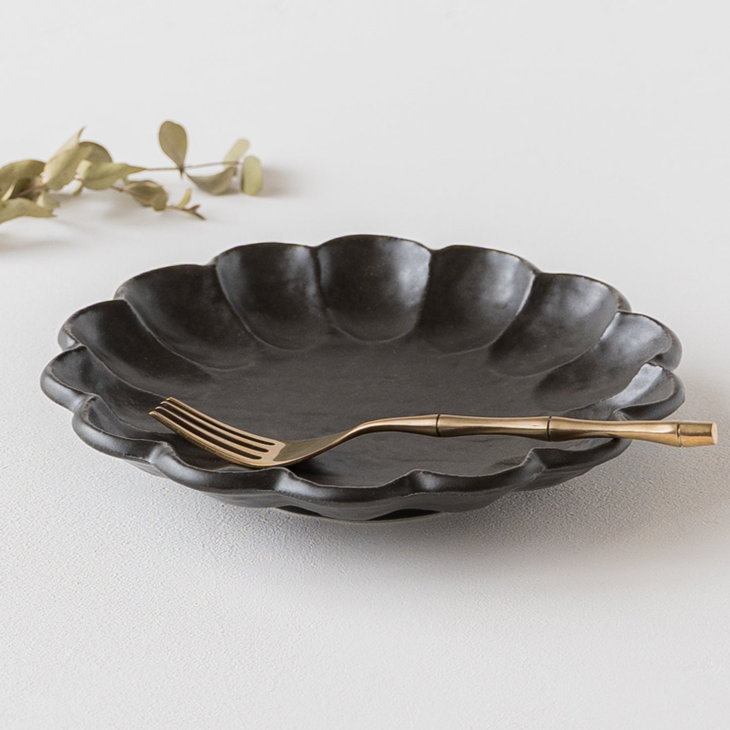 Black Rinka 21 plates｜ Kaneko Kohyo