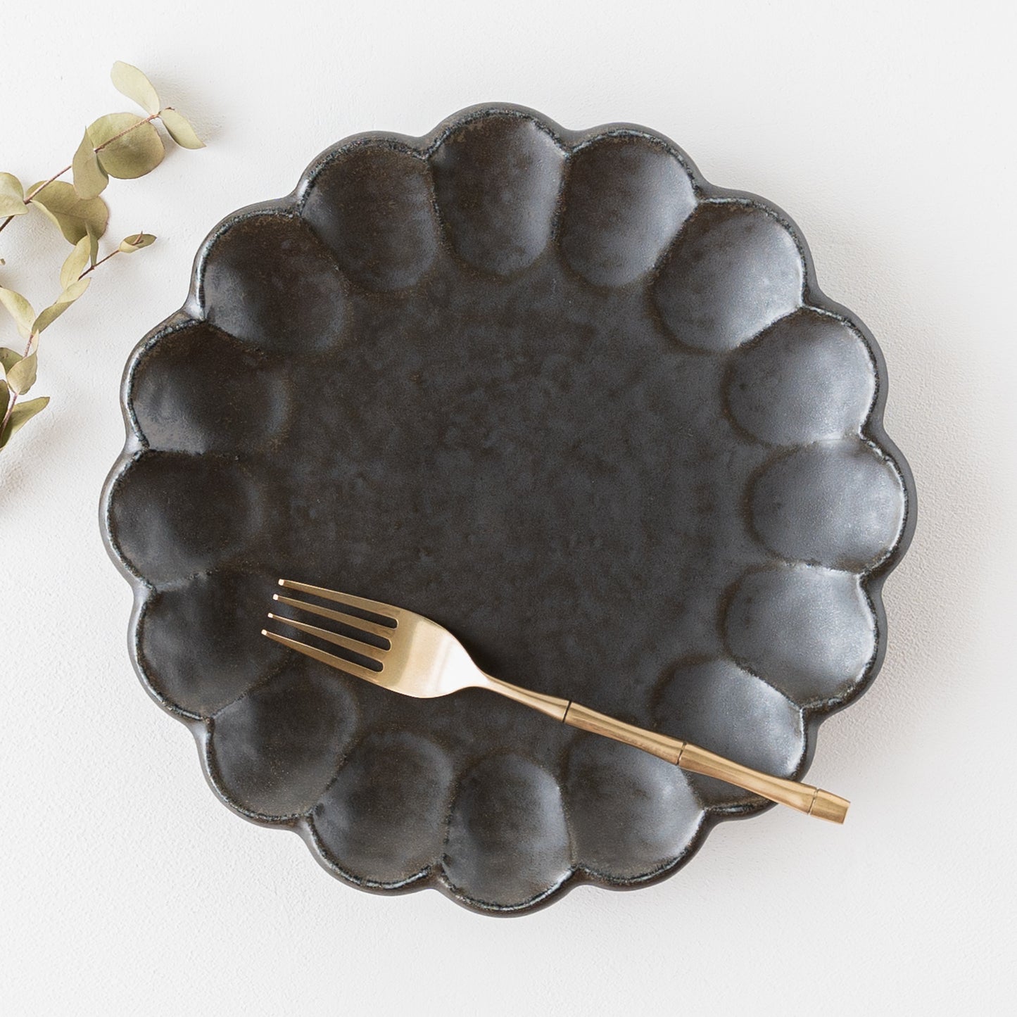 Black Rinka 24 plates｜ Kaneko Kohyo