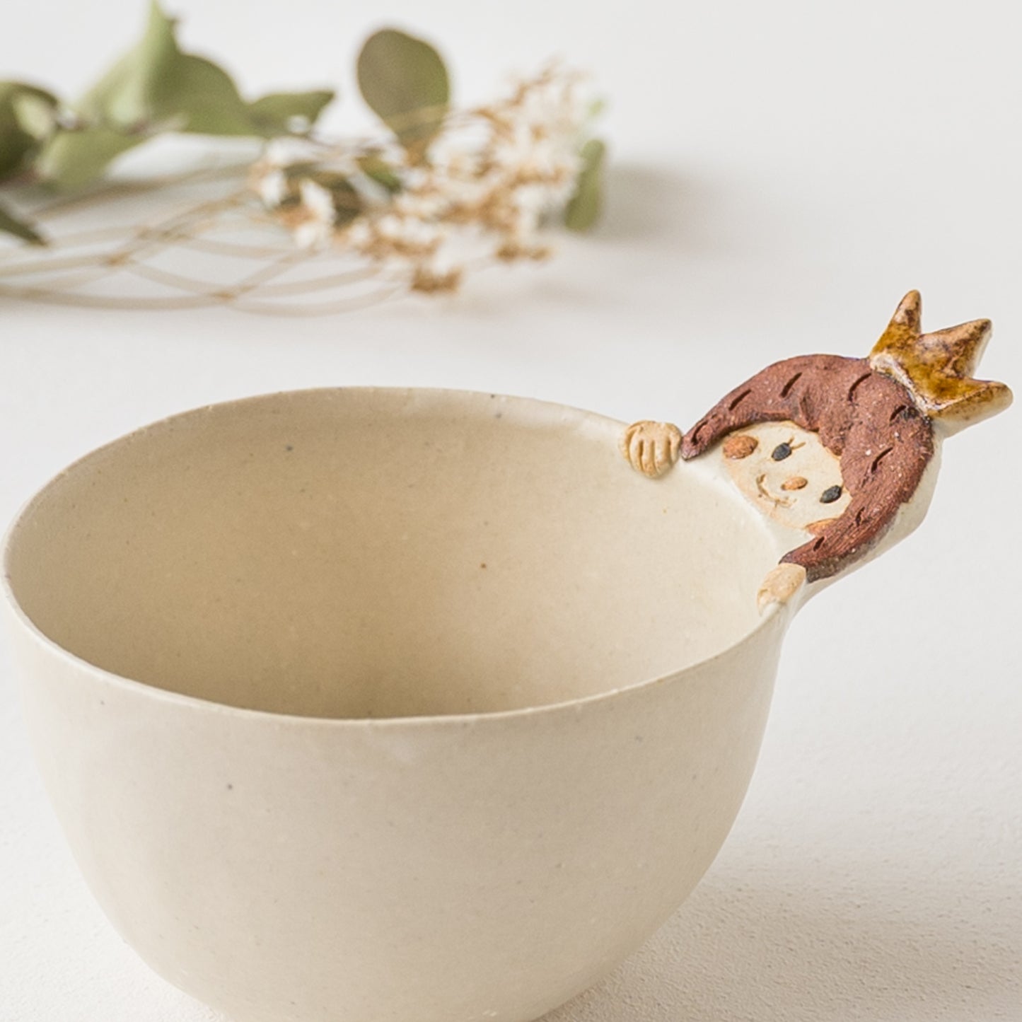 愛らしい女の子のカオにほっこりする山田裕恵さんのヨーグルトカップ
