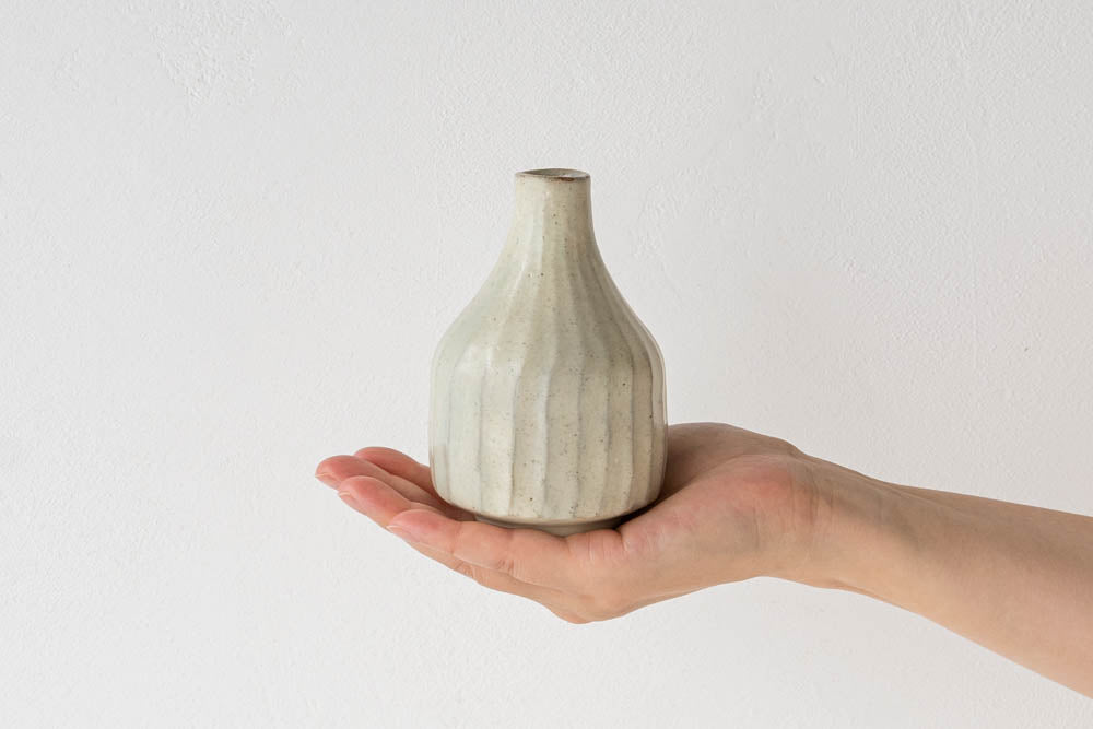 益子の作家さん笠原さんのしのぎの花器
