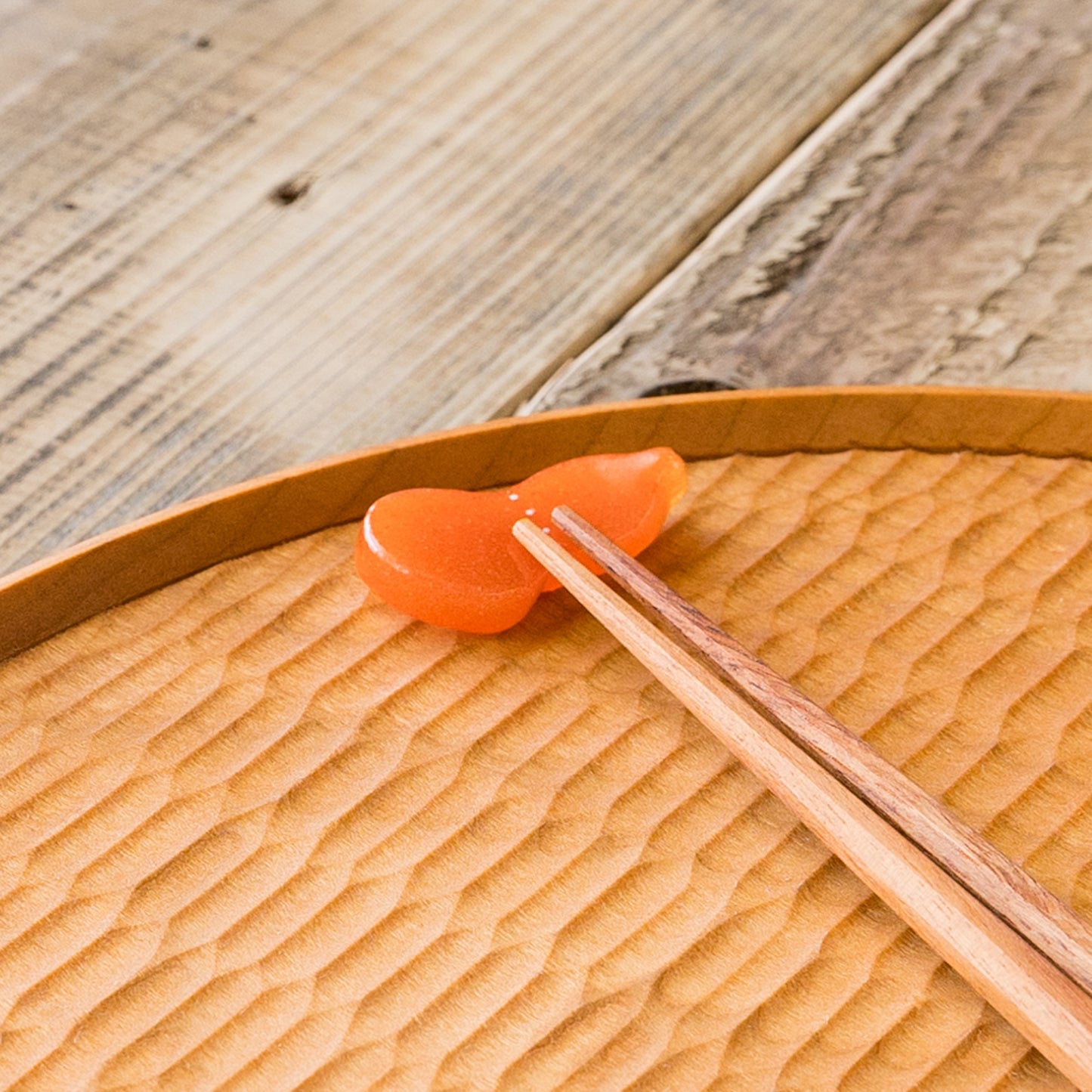 食卓を可愛く彩ってくれる石塚悠さんのひょうたんの箸置き