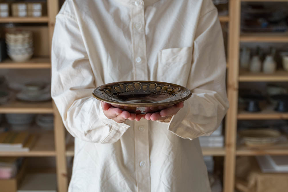 食卓が華やかになるルリアメ工房の浅鉢