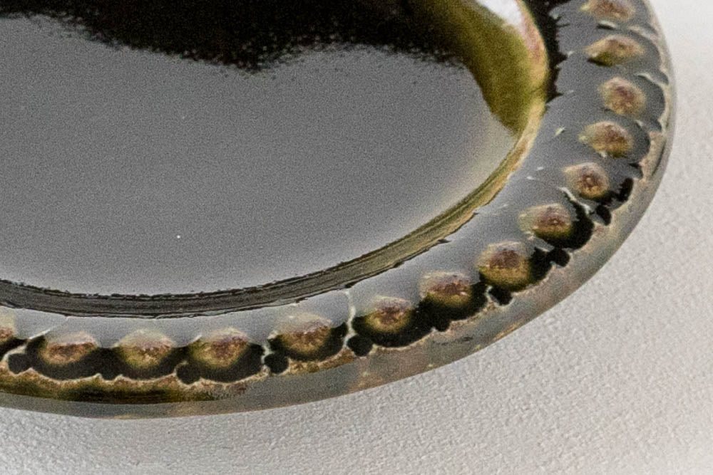 ルリアメ工房のレースカッティングリムの小皿