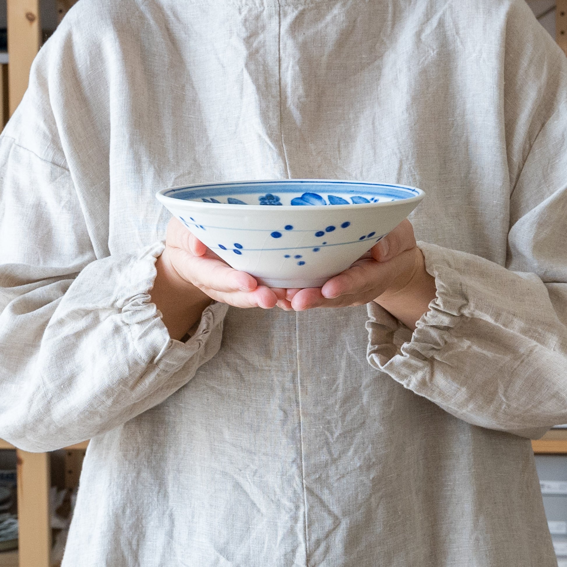 食卓を素敵に彩ってくれる田中志保さんのサラダボウル